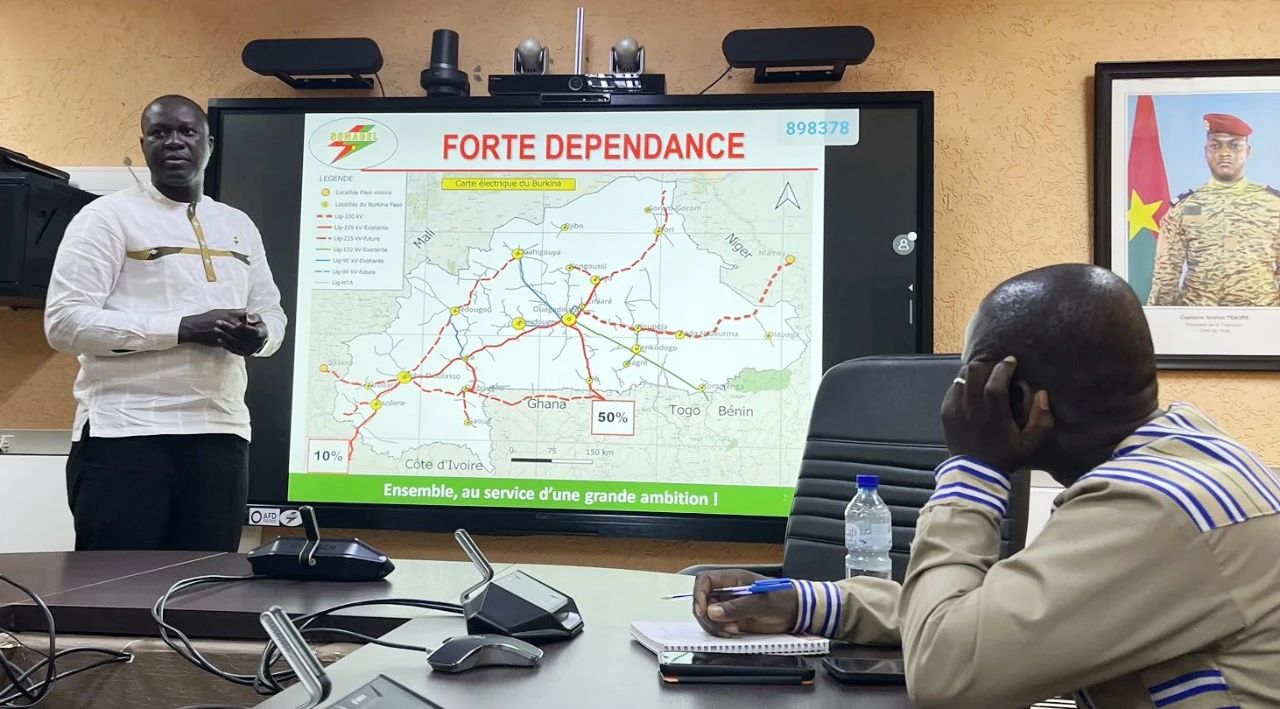 1727147479445809.jpg 3-1.jpg